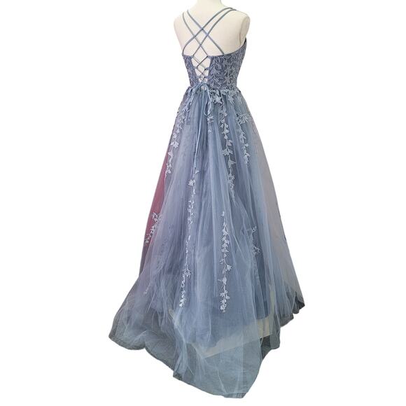 Sold - Picture 3 of 15